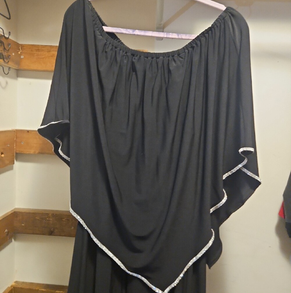 MSK Black Off-Shoulder Romper with White Contrast Trim - Picture 2 of 4